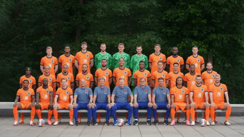 墨西哥-巴拿马半场战报：希门尼斯进球，卡拉斯基利亚点球得分