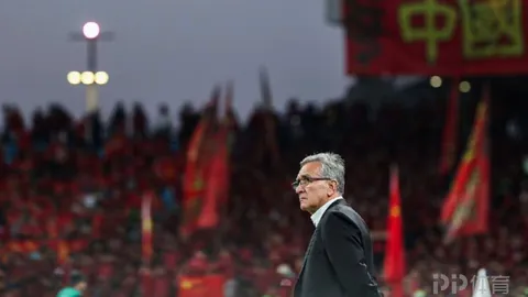 狼队0-1曼联，格林伍德独中目标锁定胜局